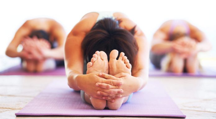 30-Minute Abs-Strengthening Club Pilates Workout