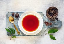 Is tea healthful? Health benefits of drinking green teas, black tea