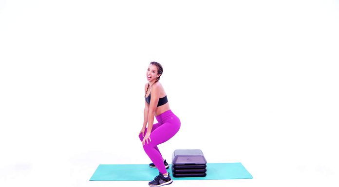 Katie Austin's 60-Second Booty-Tightening Workout