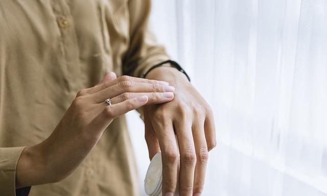 How to Add Mindfulness to Your Morning Routine How to Add Mindfulness to Your Morning Routine