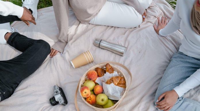 How to Stay Full Longer with High-Fiber Foods How to Stay Full Longer with High-Fiber Foods